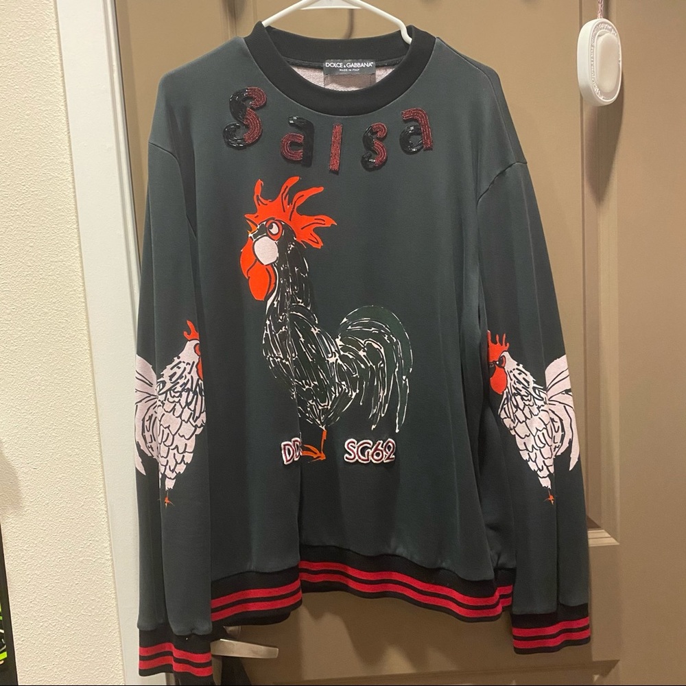 Fashion sweaters
